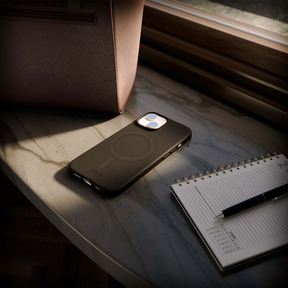Instinct Mag - cover per iPhone 15 Plus morbida e compatibile con MagSafe