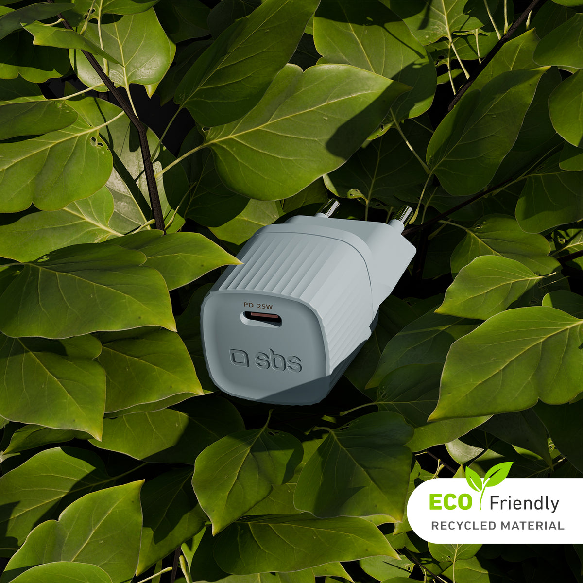 Chargeur fabriqué à partir de matériau recyclé GRS
